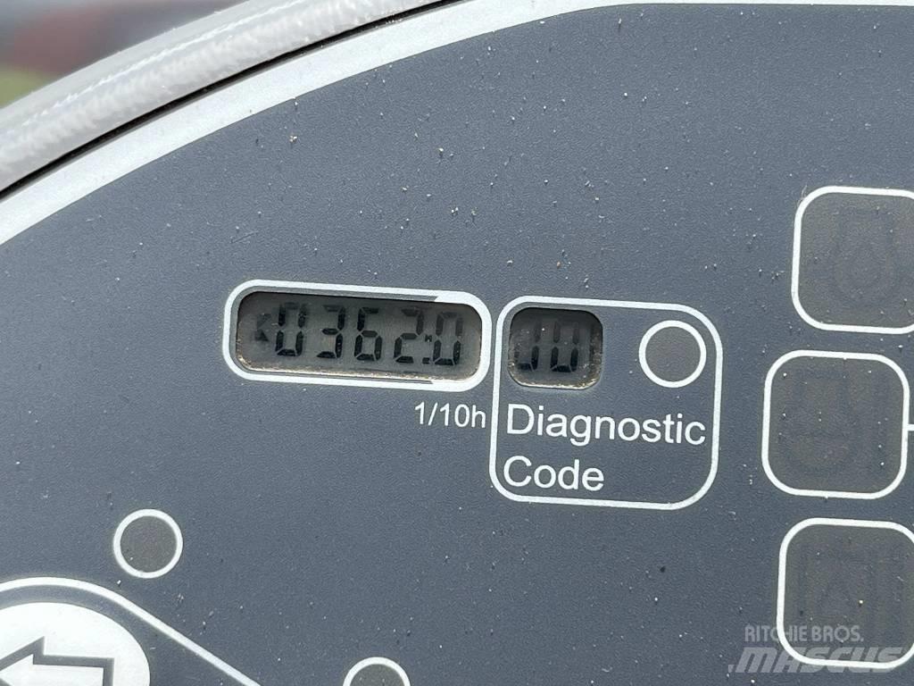Hamm HD 12 VV 雙輪滾壓機