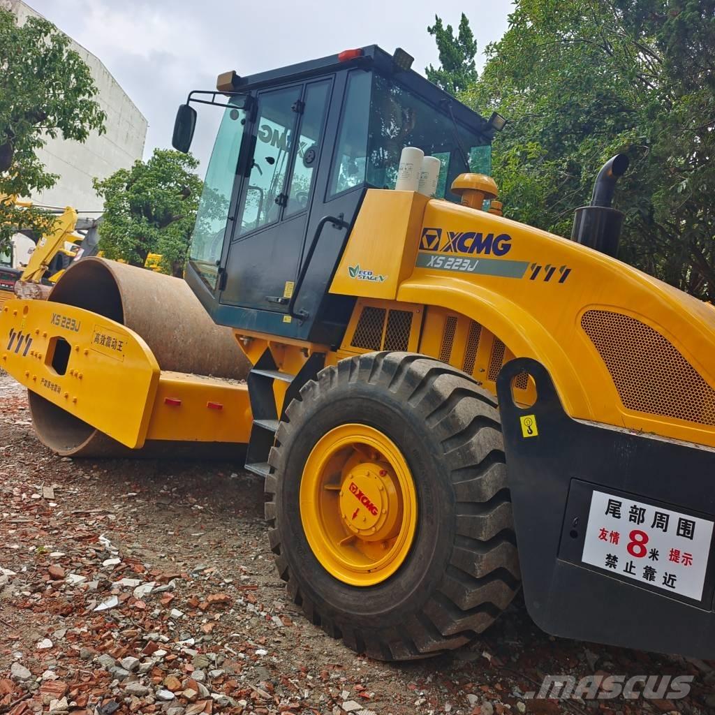 XCMG XS 223 J 單輪滾壓機