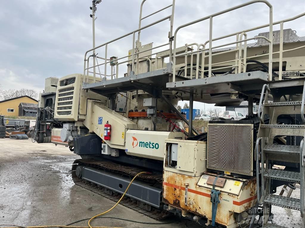 Metso LT300GP 移動式壓碎機