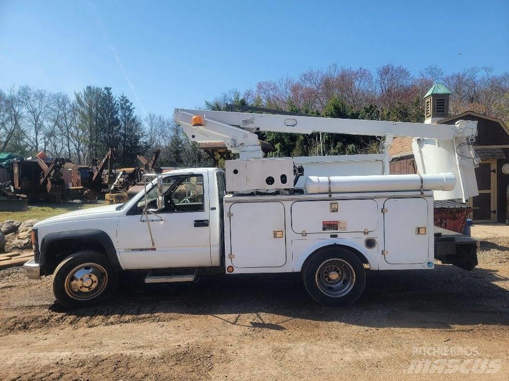 GMC 3500 HD SIERRA 皮卡.傳統半斗卡車/側卸板