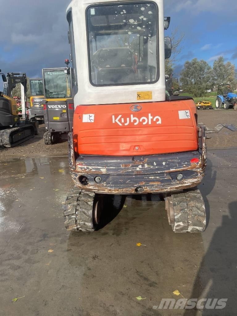 Kubota KX 61-3 小型挖土機/掘鑿機<7t(小型挖掘機)