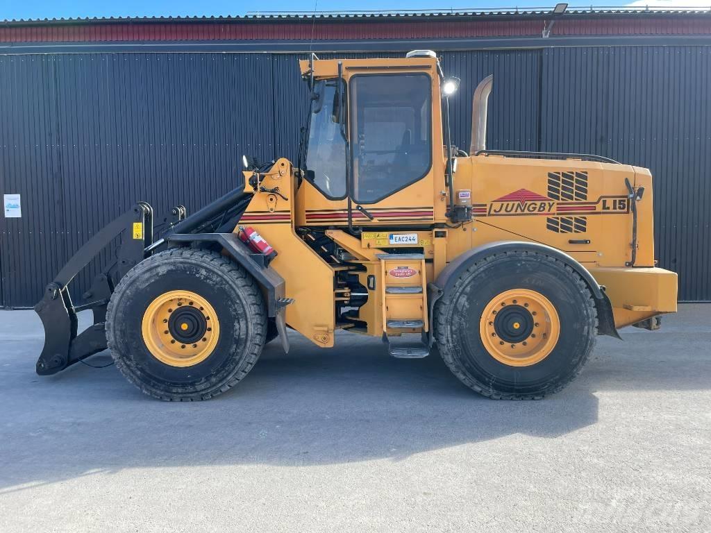 Ljungby L 15 輪胎式裝載機