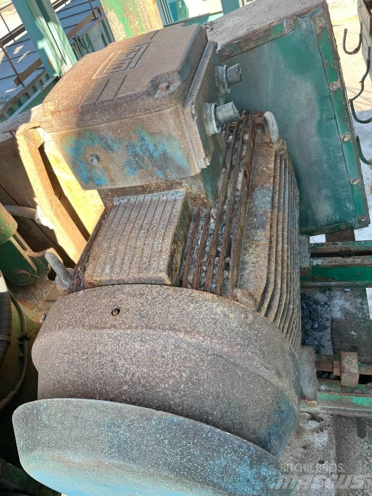 Metso HP 4 破碎機