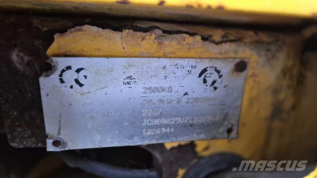 JCB 8025 小型挖土機/掘鑿機<7t(小型挖掘機)