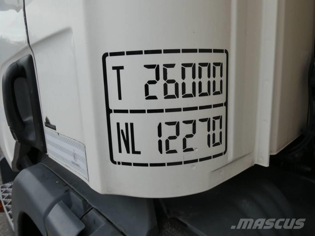 Scania P 320 溫控卡車