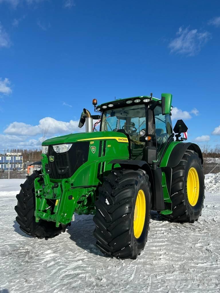 John Deere 6R 250 曳引機