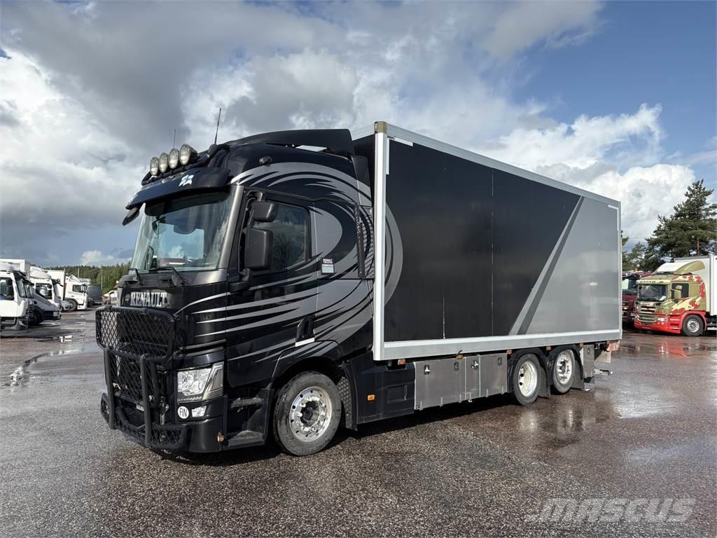 Renault T460 6x2 貨箱式卡車