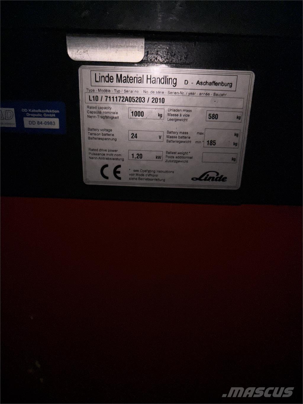 Linde L10 defekt 自走式堆積機