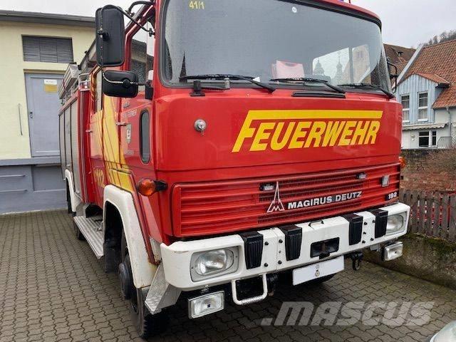 Magirus Deutz FL 16 貨箱式卡車