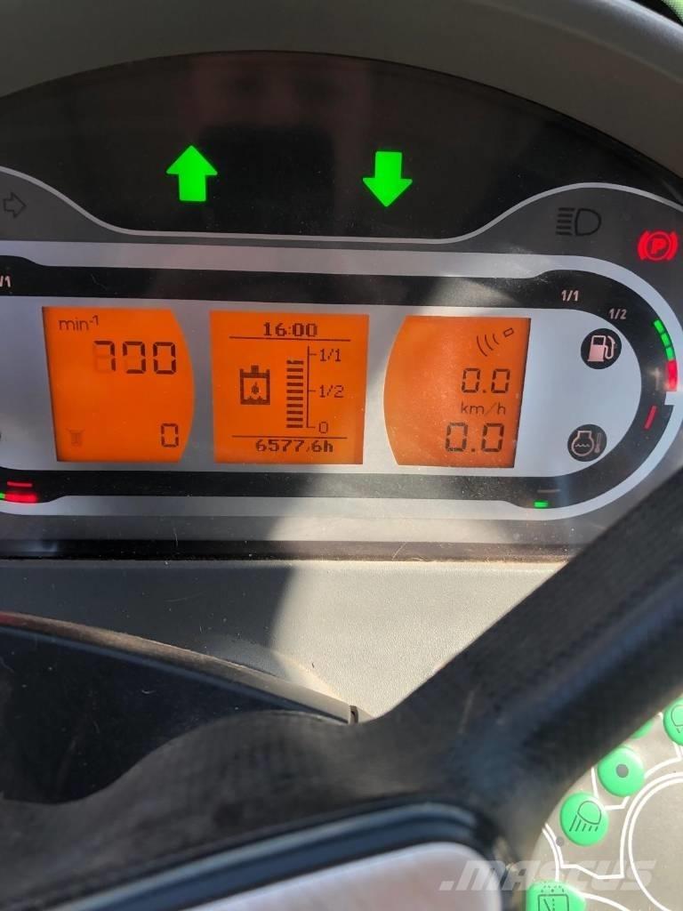 Fendt 724 Vario S4 曳引機