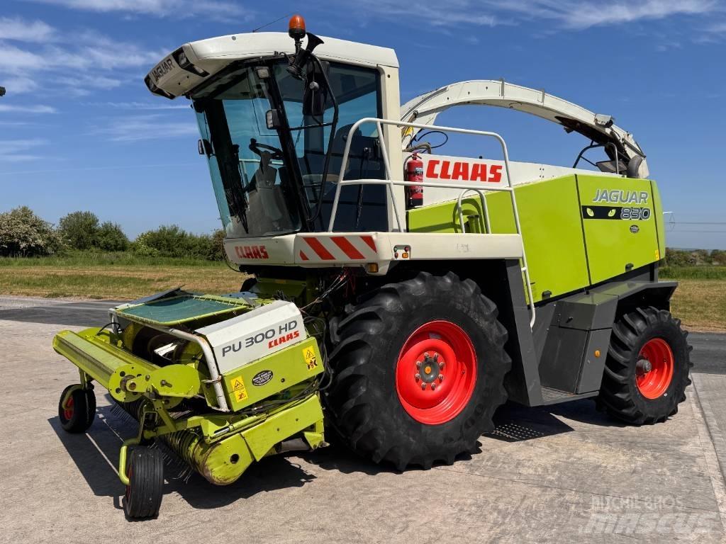 CLAAS Jaguar 830 自走式飼料採集機