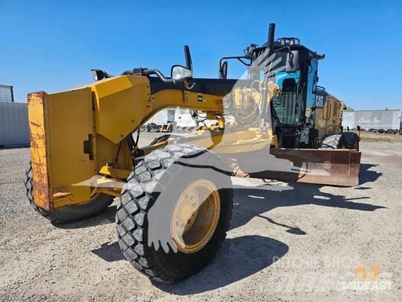 CAT 140M3 平土機