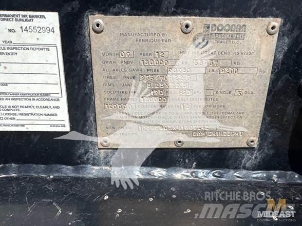 Doosan  地架式半拖車