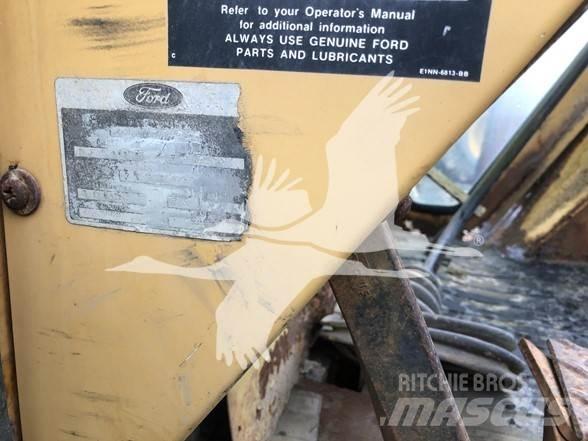Ford 555B 反鏟裝載機