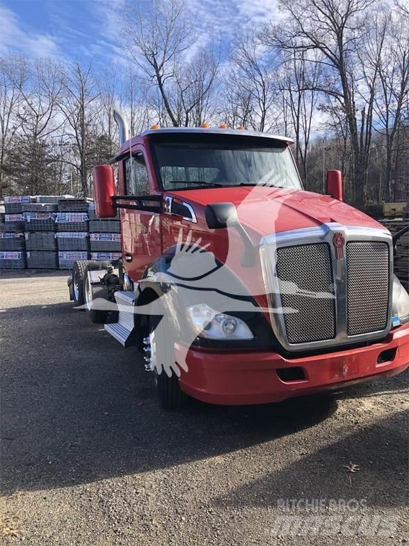Kenworth T680 曳引機組件