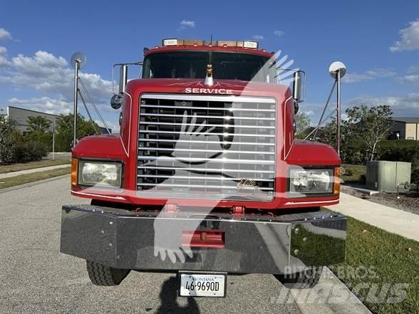Mack CL753 曳引機組件