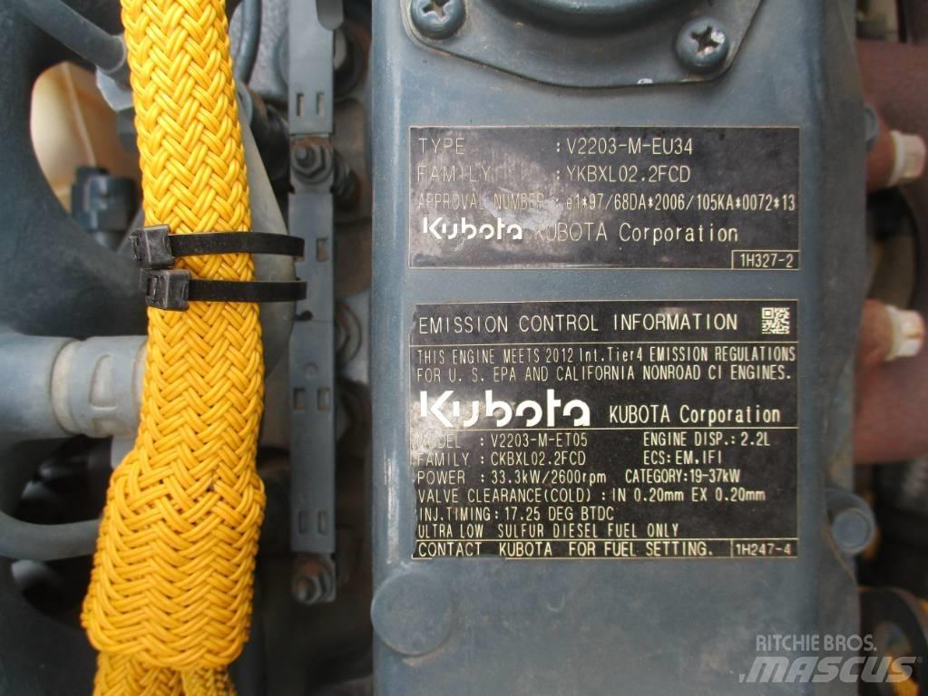 Bomag BW 138 AD-5 雙輪滾壓機