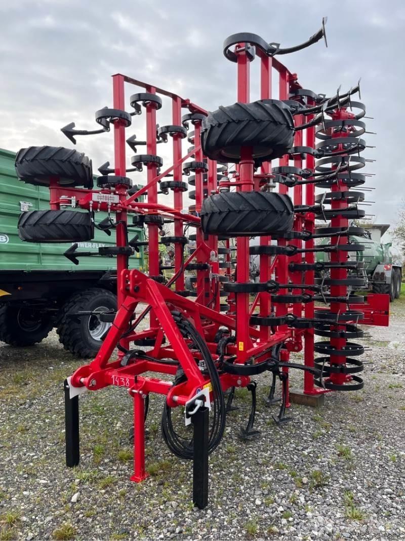 Horsch Finer 7 SL 中耕管理機