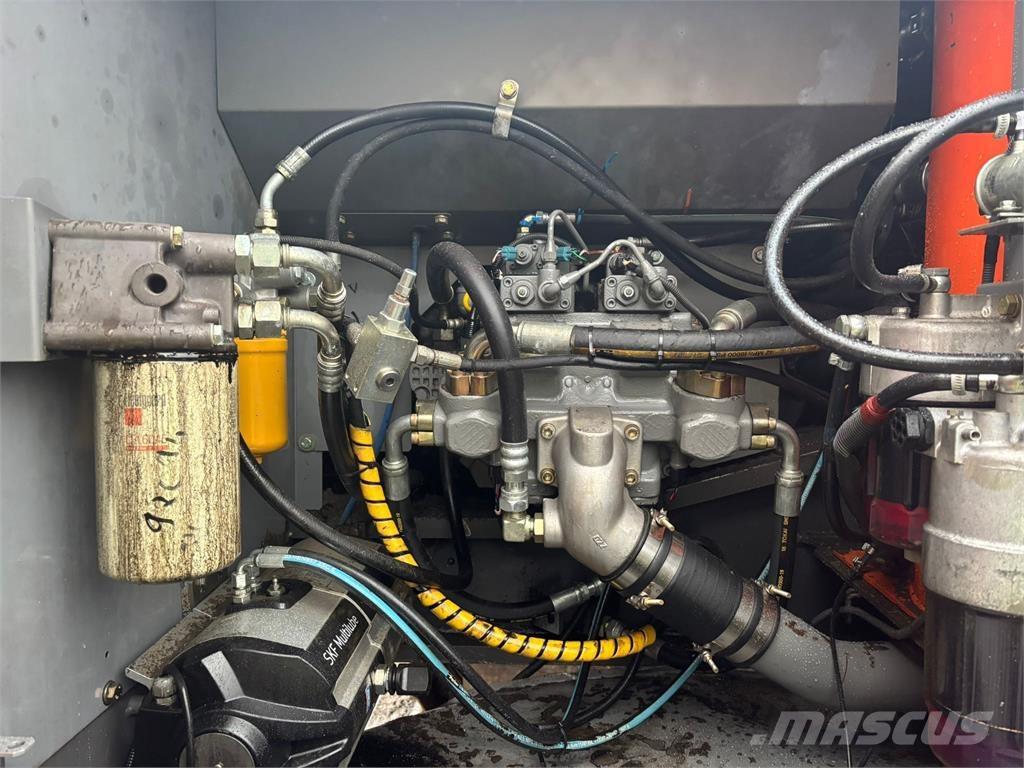 Hitachi ZX250LC-3 履帶式 挖土機/掘鑿機/挖掘機