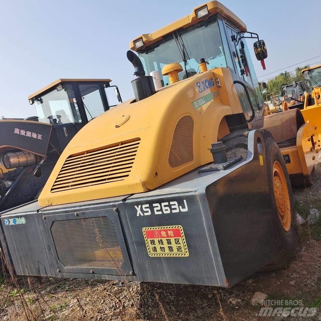 XCMG XS 263 J 單輪滾壓機