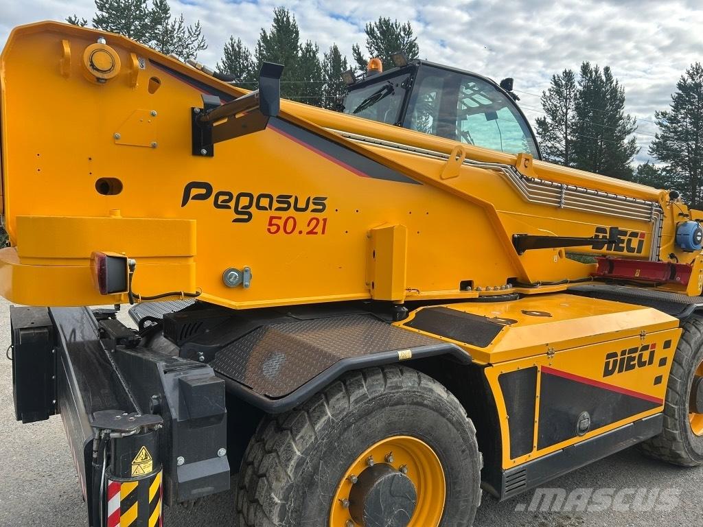 Dieci PEGASUS 5.21 伸縮臂操作車