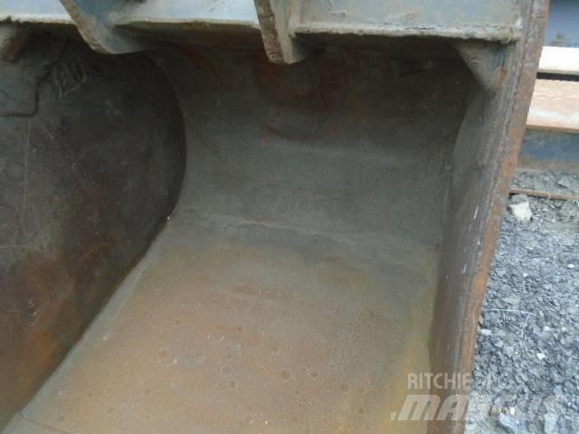 CAT 450 F 反鏟裝載機