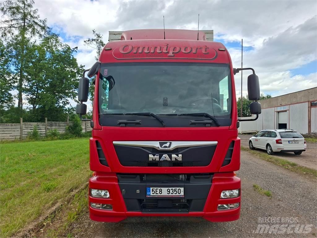 MAN TGM 18.290 平板式/側卸式卡車
