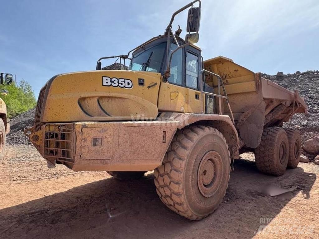 Bell B35D 側卸礦車