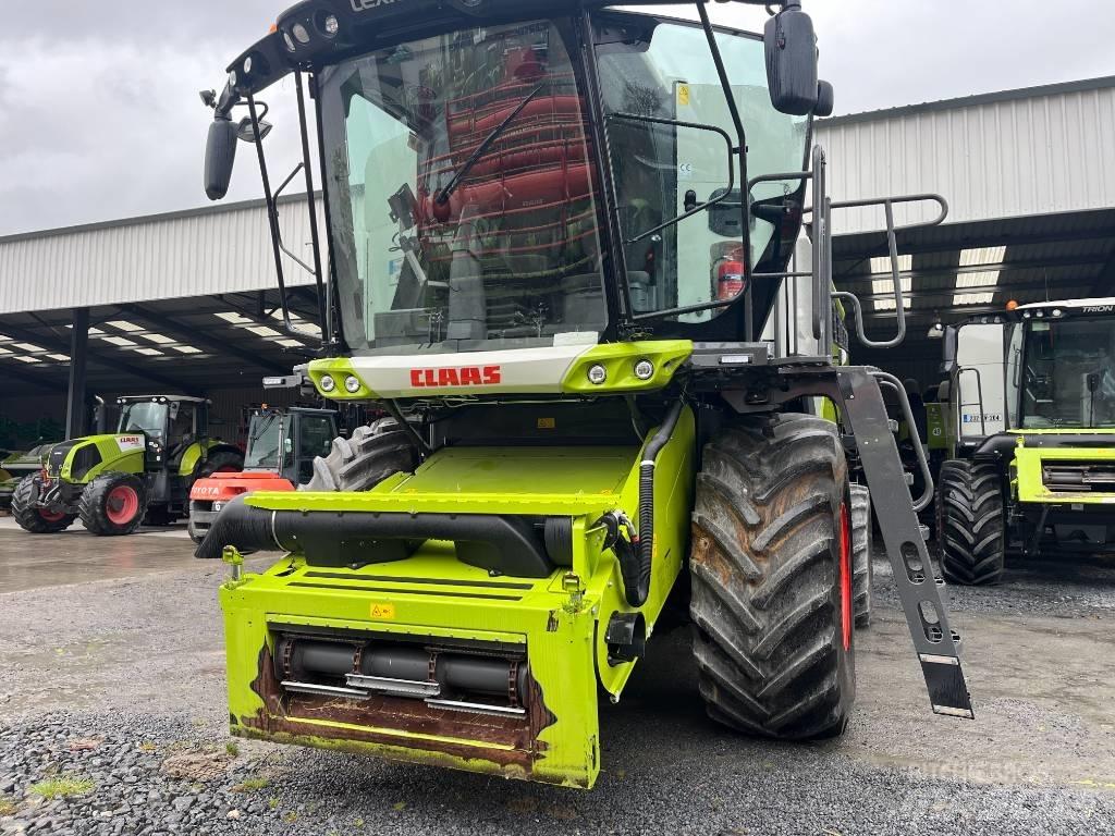 CLAAS Lexion 5400 聯合收穫機