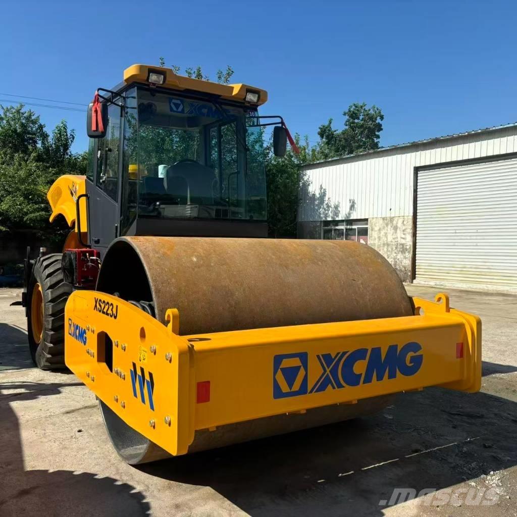 XCMG XS223J 單輪滾壓機