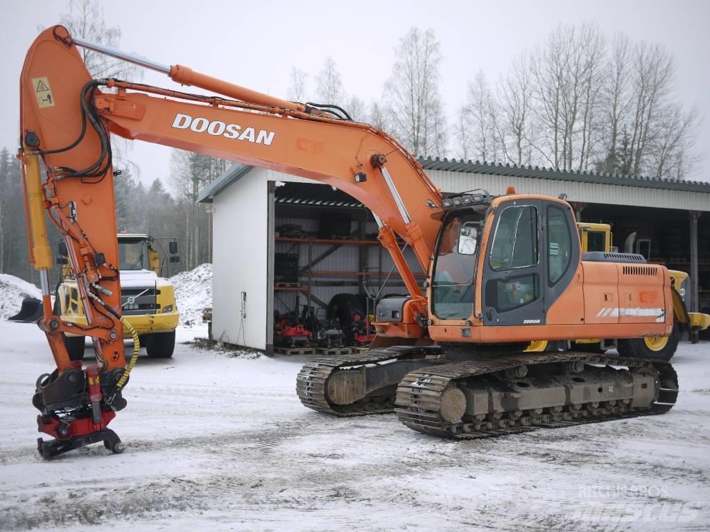 Doosan DX 225 LC 履帶式 挖土機/掘鑿機/挖掘機