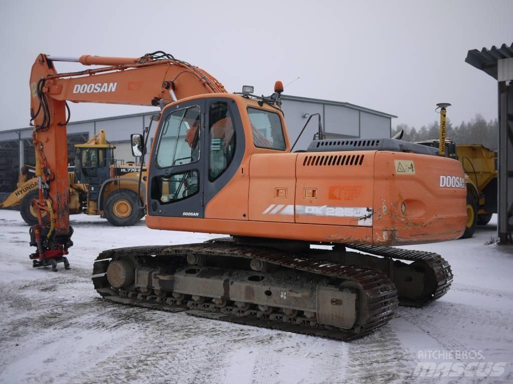Doosan DX 225 LC 履帶式 挖土機/掘鑿機/挖掘機