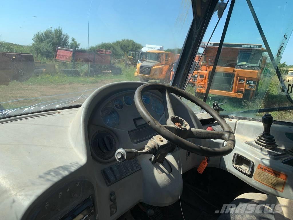 Terex TA 27 鉸接式起吊車