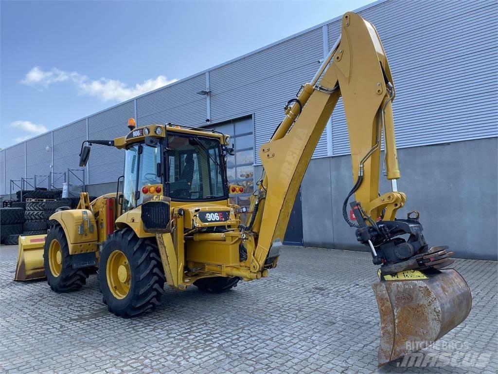 Hydrema 906E 反鏟裝載機