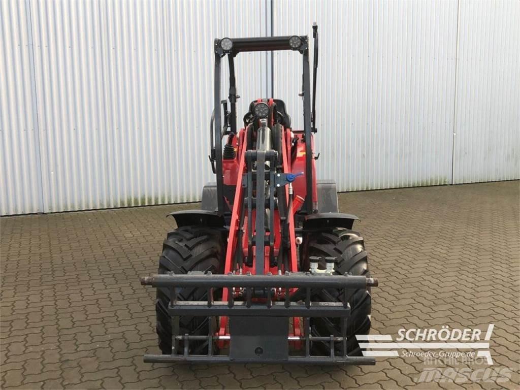 Schäffer 3650 小型裝載機
