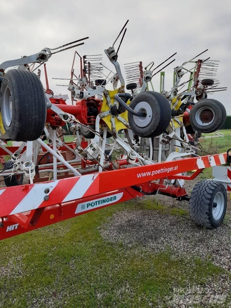 Pöttinger hit 12.14t 耙與翻草機