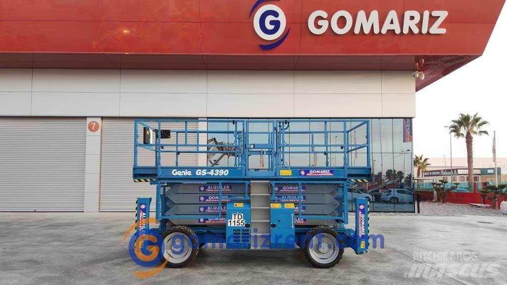 Genie GS 4390 剪式升降機