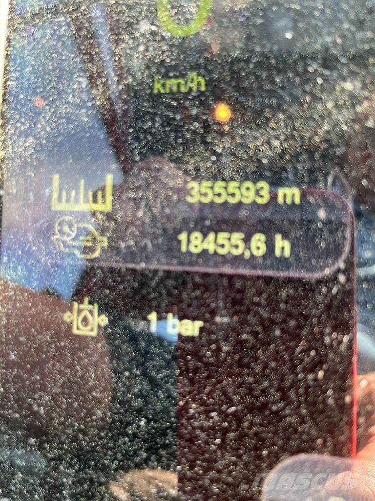 Valmet 901.4 收穫機