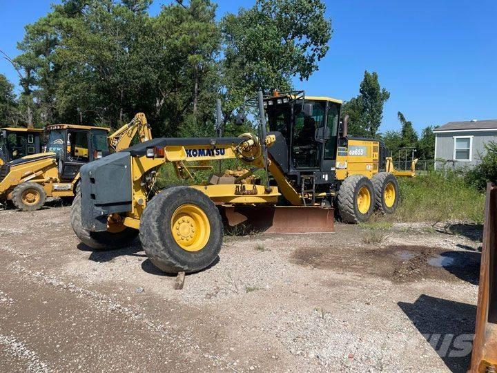 Komatsu GD 655-6 平土機