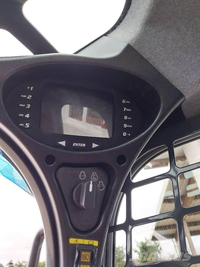 Bobcat T 450 推土機