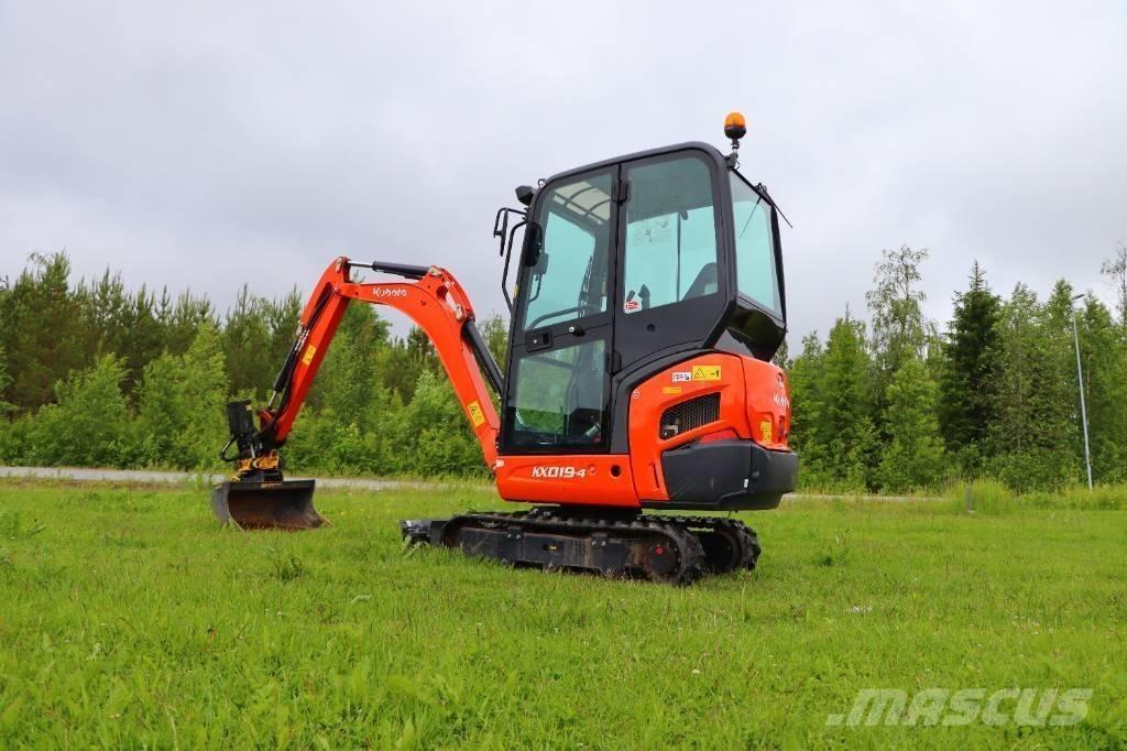 Kubota KX019-4 小型挖土機/掘鑿機<7t(小型挖掘機)