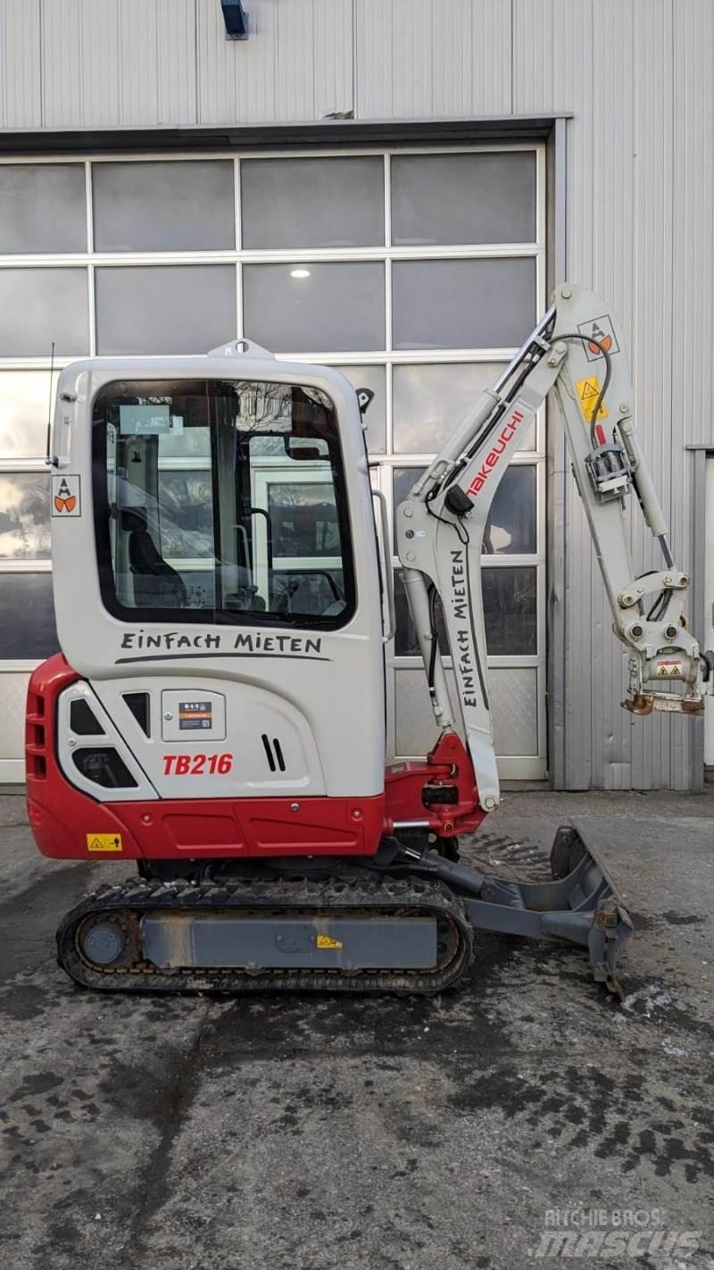 Takeuchi TB216AV4 小型挖土機/掘鑿機<7t(小型挖掘機)