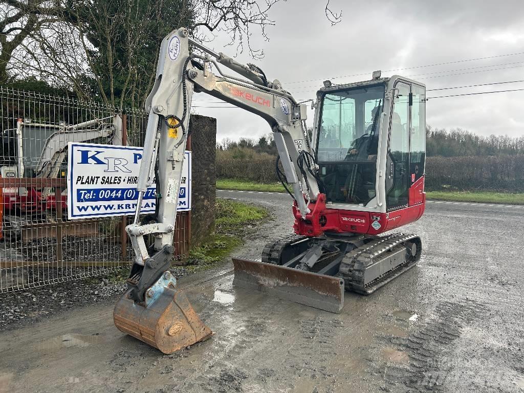 Takeuchi TB 230 小型挖土機/掘鑿機<7t(小型挖掘機)