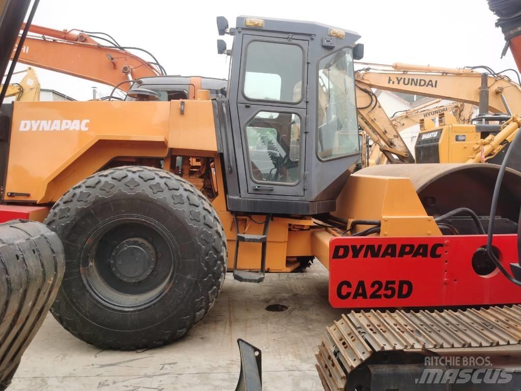Dynapac CA 25 D 單輪滾壓機