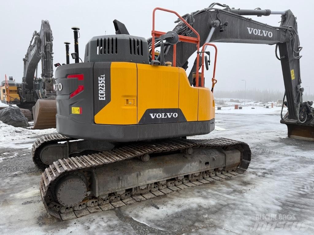Volvo EC 235 EL 履帶式 挖土機/掘鑿機/挖掘機