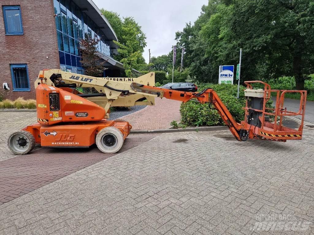 JLG E400AJPN 曲臂高空作業車