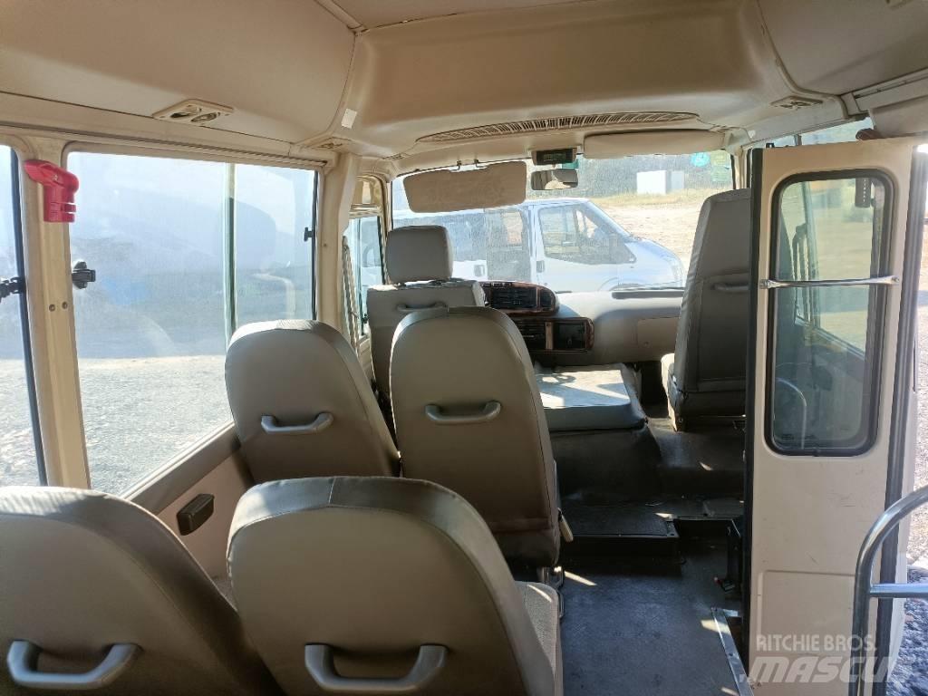 Toyota Coaster 公路客運汽車