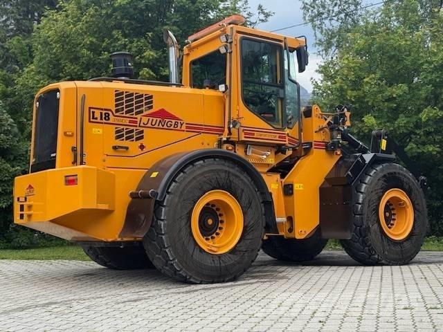 Ljungby L 18 輪胎式裝載機