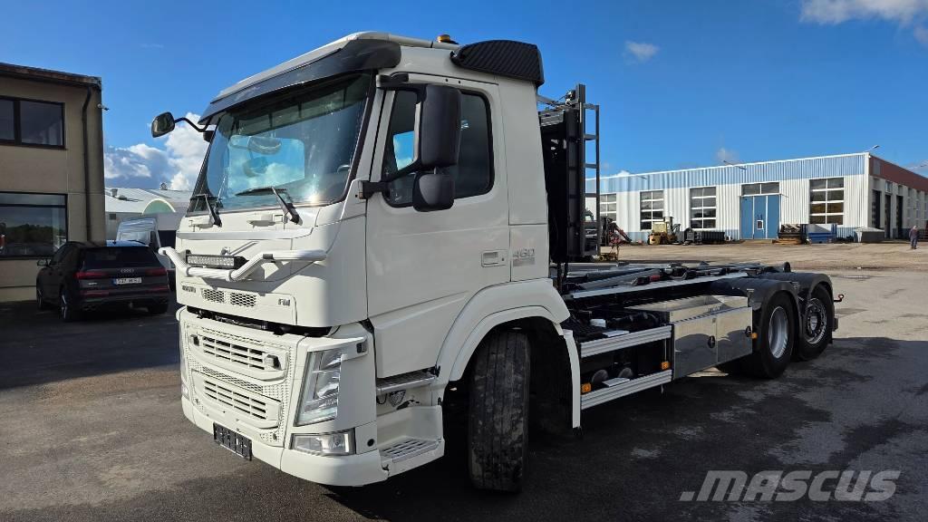 Volvo FM460 6X2*4 吊鉤式起重車