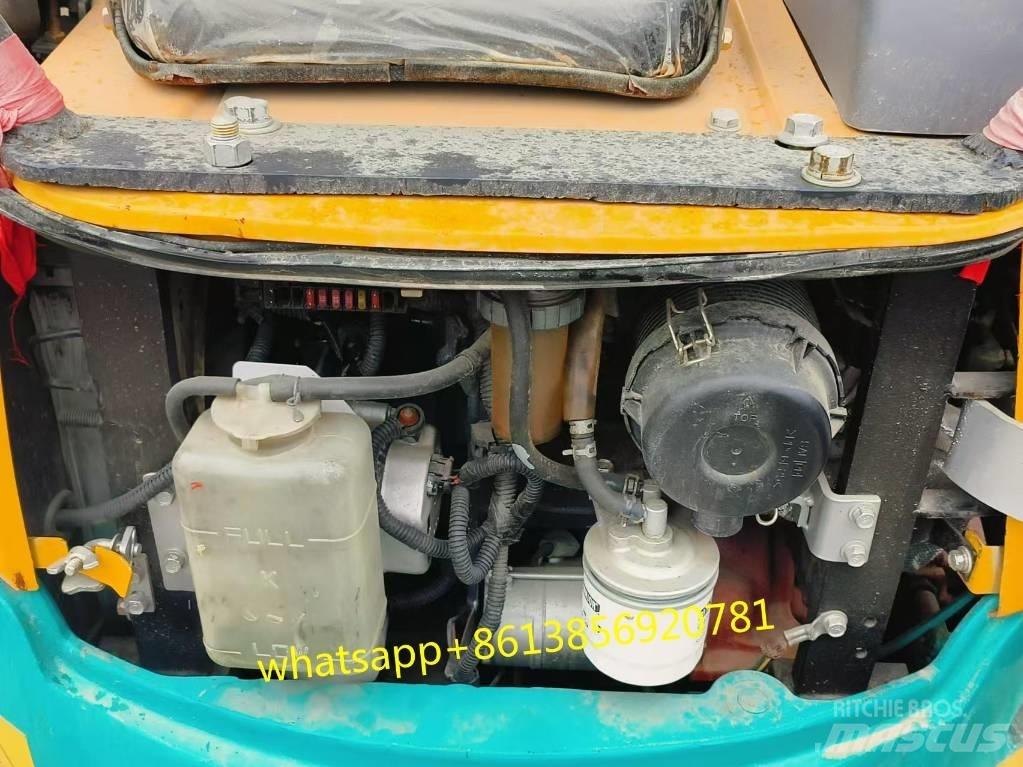 Kubota U 15 小型挖土機/掘鑿機<7t(小型挖掘機)